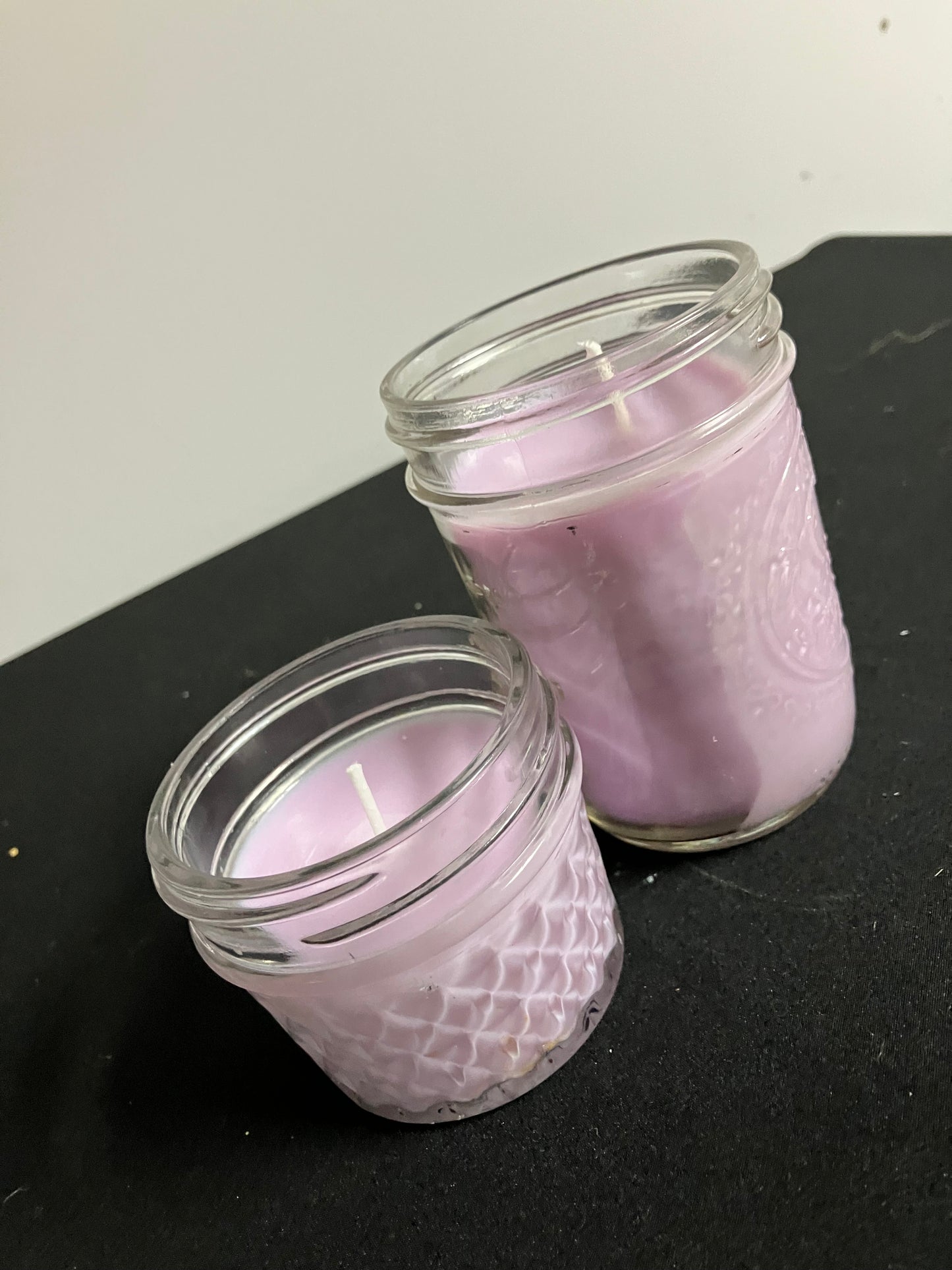 Sweet fruit candy scented candle